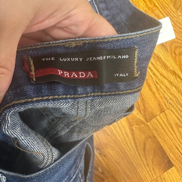 Prada jeans practicaly new with a tie dye detail in the back - Picture 6 of 11